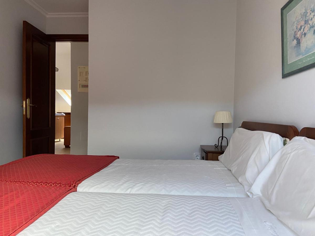 Apartamentos Casa Ameiros San Vicente do Grove Esterno foto